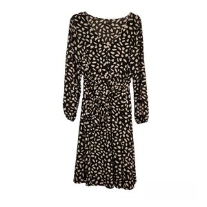Shein Black And White Polka Dot printed dress Size 1XL With Belt